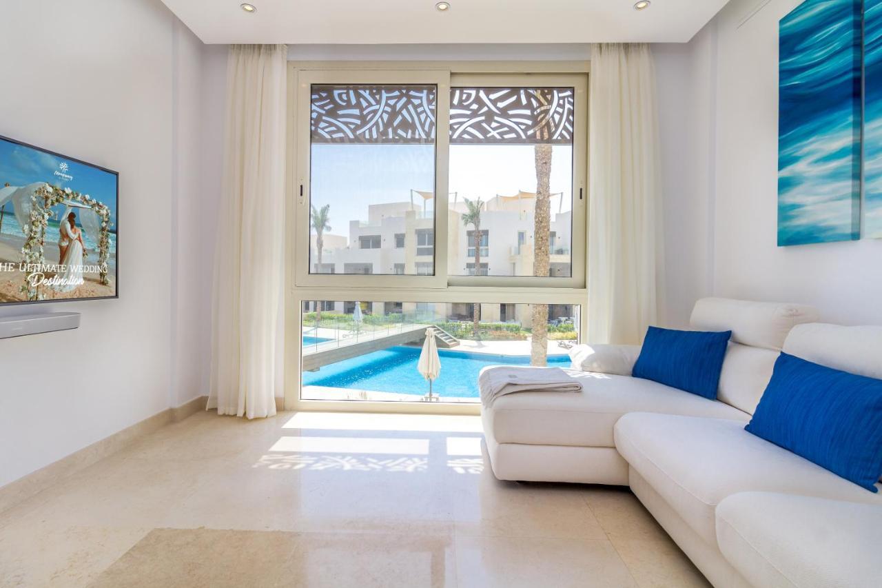 Ollystays Mangroovy Seaview 1Br Beach And Pool Free Access Gurdaka Kültér fotó